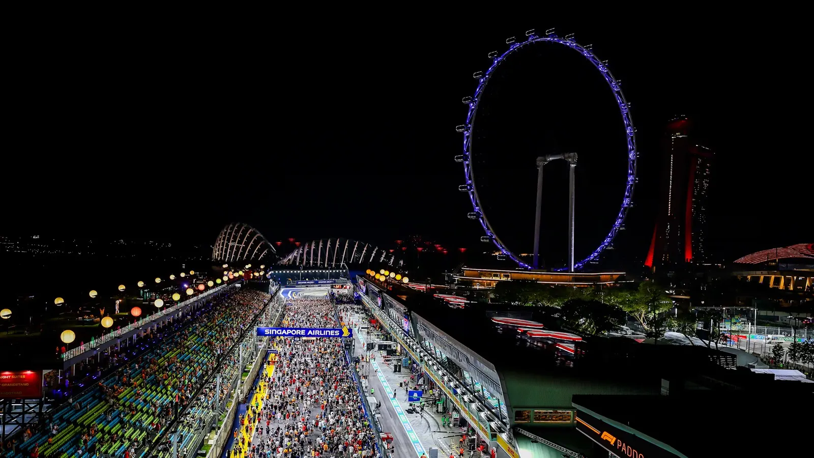 Marina Bay Street Circuit at night, a placeholder cover shared across the 2026 F1 directory until this race gets its own photo (Marina Bay night race pictured)